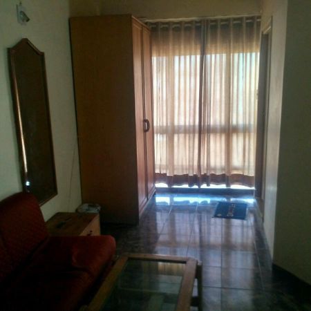 Rajshree Hotel 아흐메다바드 외부 사진