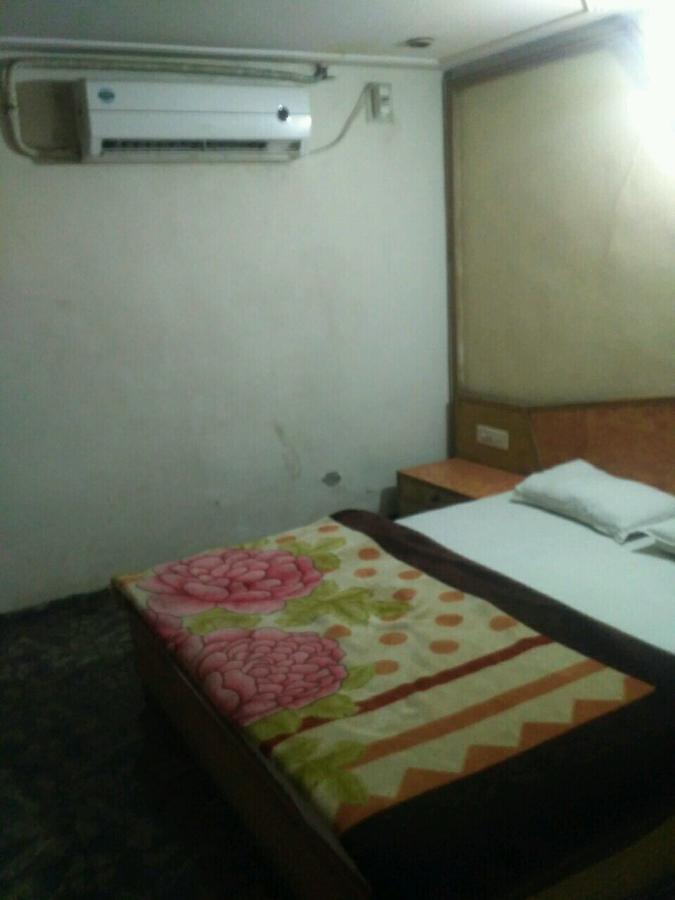 Rajshree Hotel 아흐메다바드 외부 사진