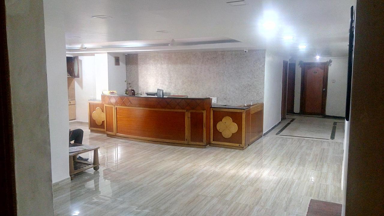 Rajshree Hotel 아흐메다바드 외부 사진