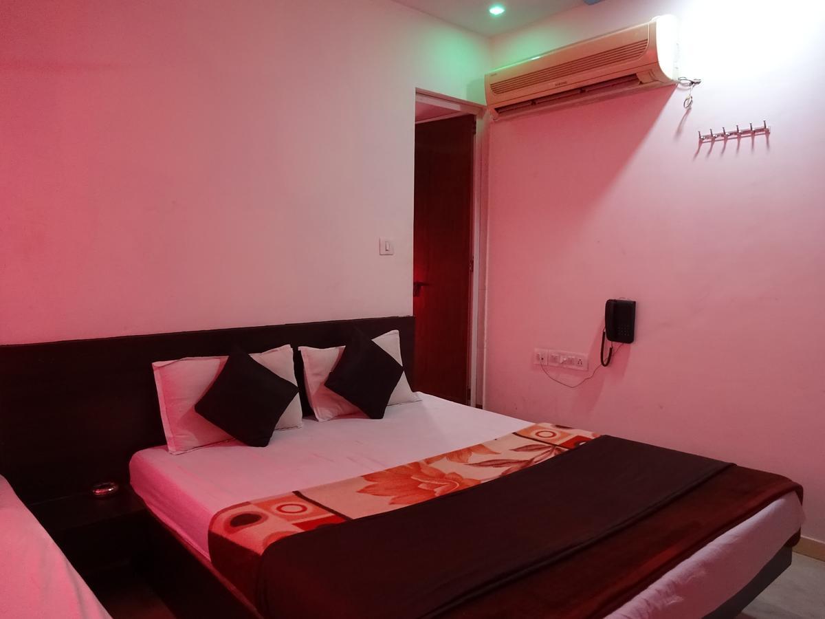 Rajshree Hotel 아흐메다바드 외부 사진